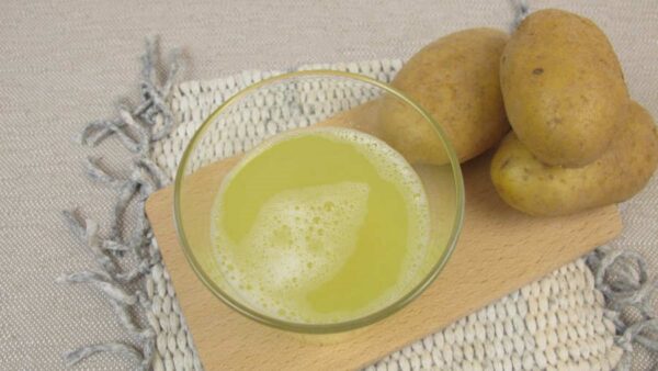Cómo Preparar Agua de Papa Correctamente y Sus 20 Beneficios para la Salud